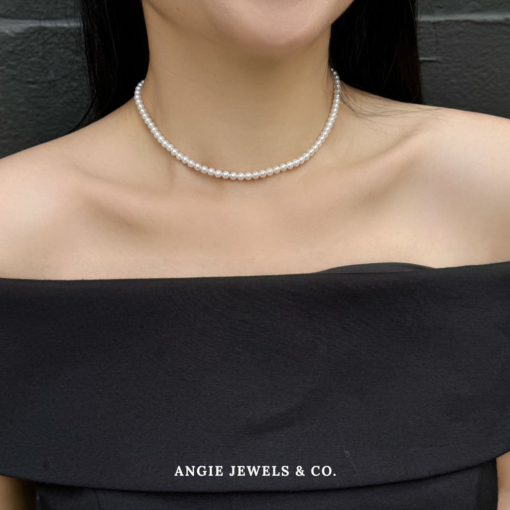 Petite Freshwater Pearl Neklace