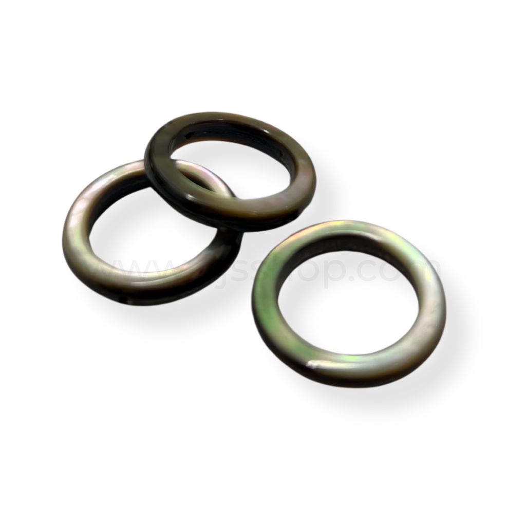 Puff Ring Black Shell 20mm with Hole