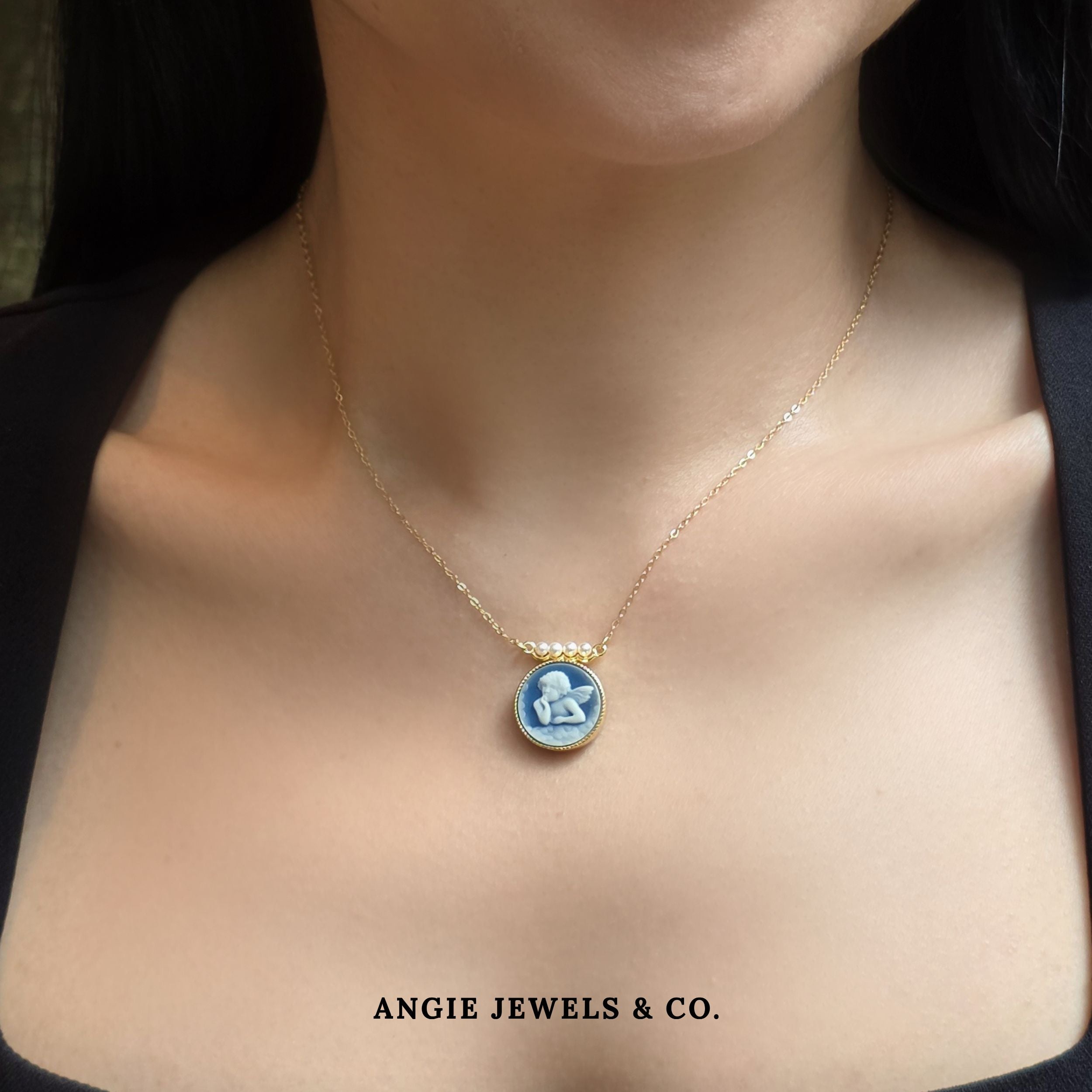 Angel Pearl Cameo Pendant Necklace In S925