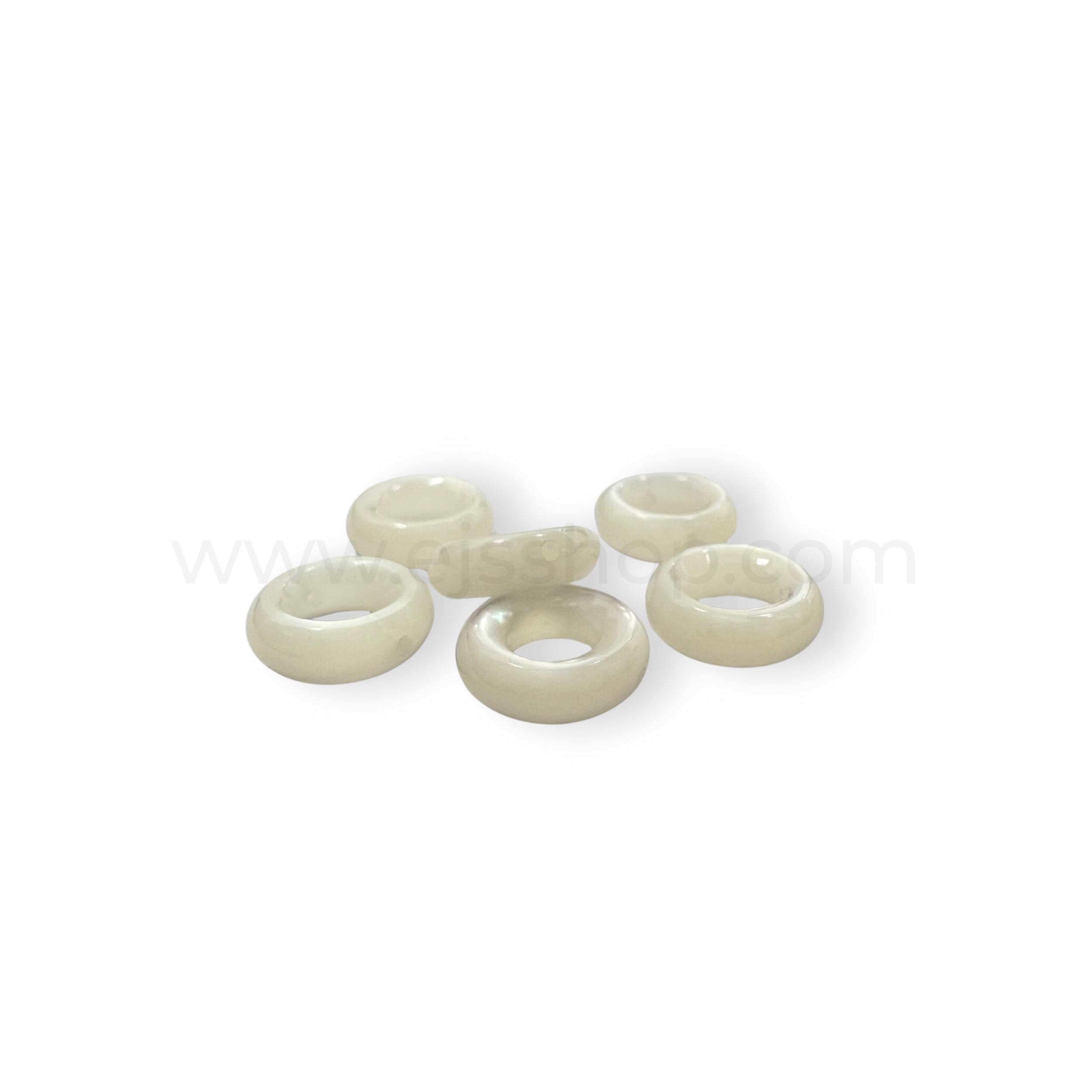 Puff Ring White Shell 8mm with Hole