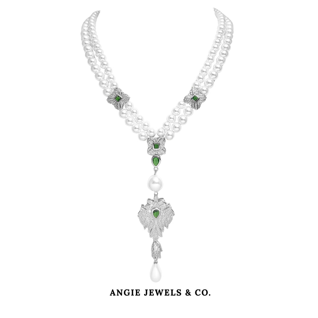 Green Vintage Shell Pearl Necklace