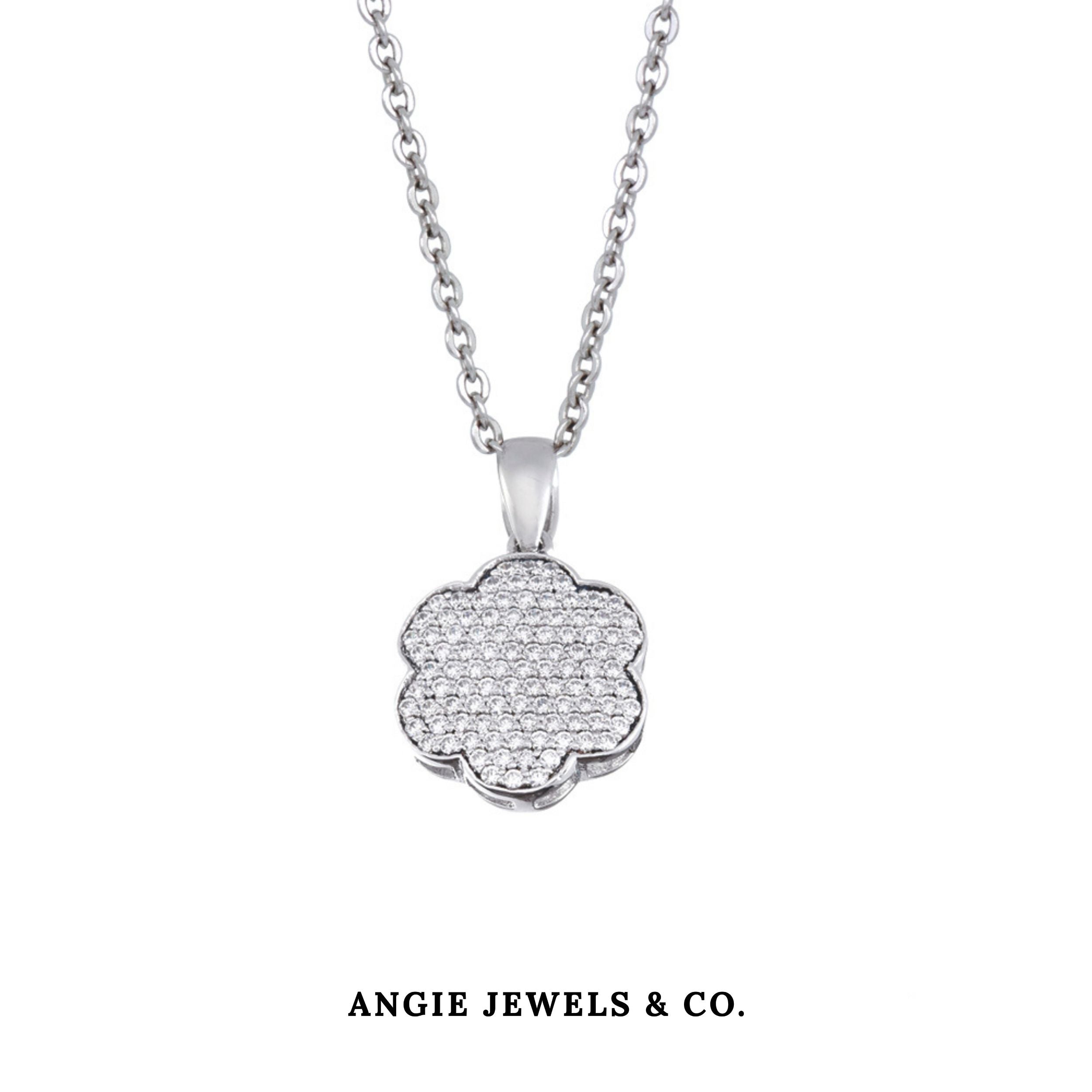 Camelia Pendant Necklace