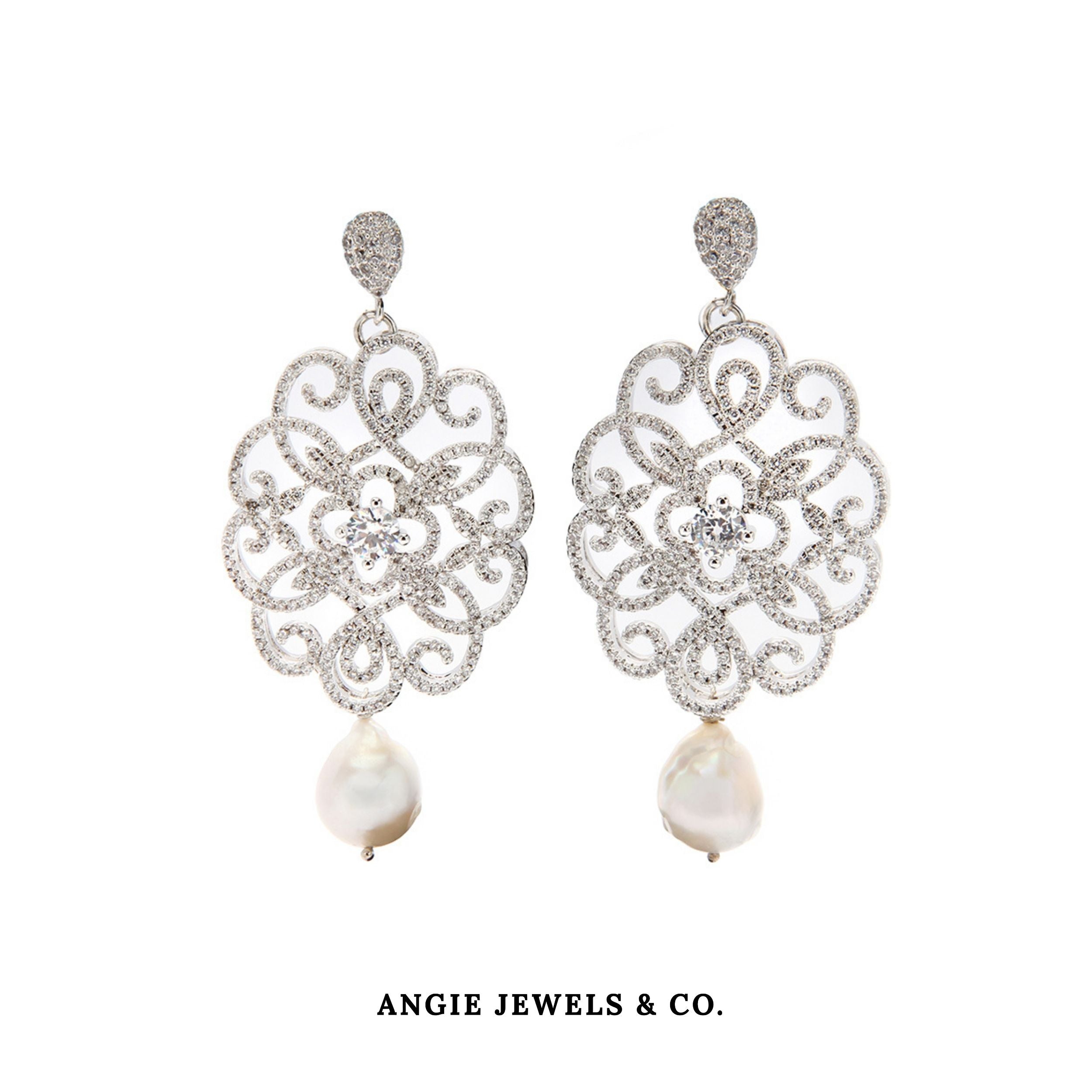Chucky Baroque Freshwater Pearl Earring