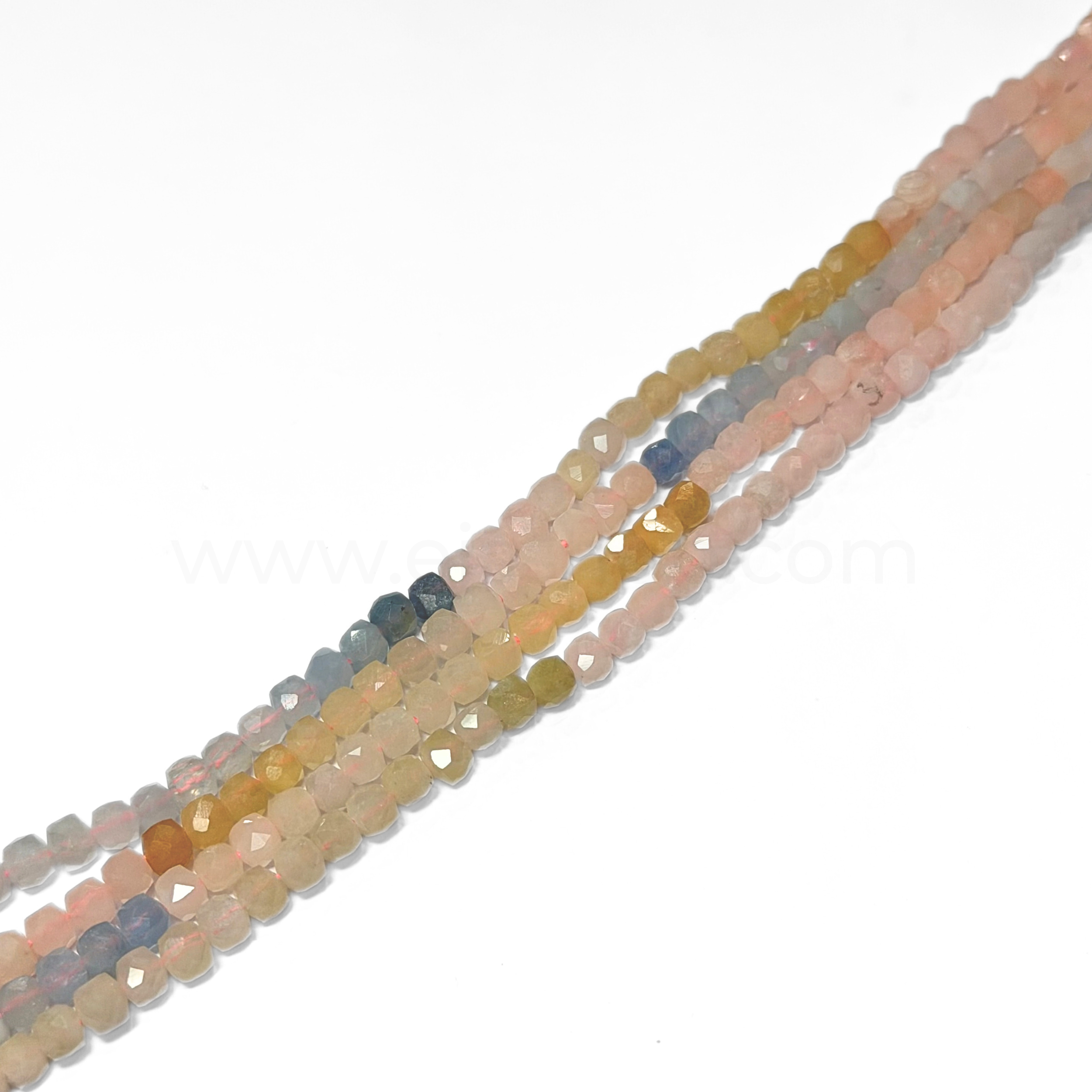 Cube Morganite 4mmx4mm