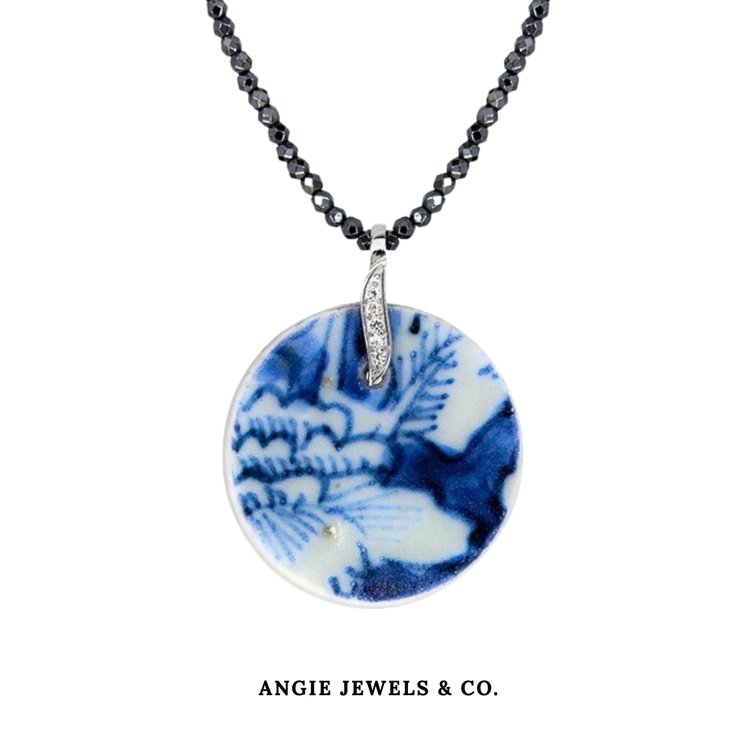 Ducorda Pendant Necklace