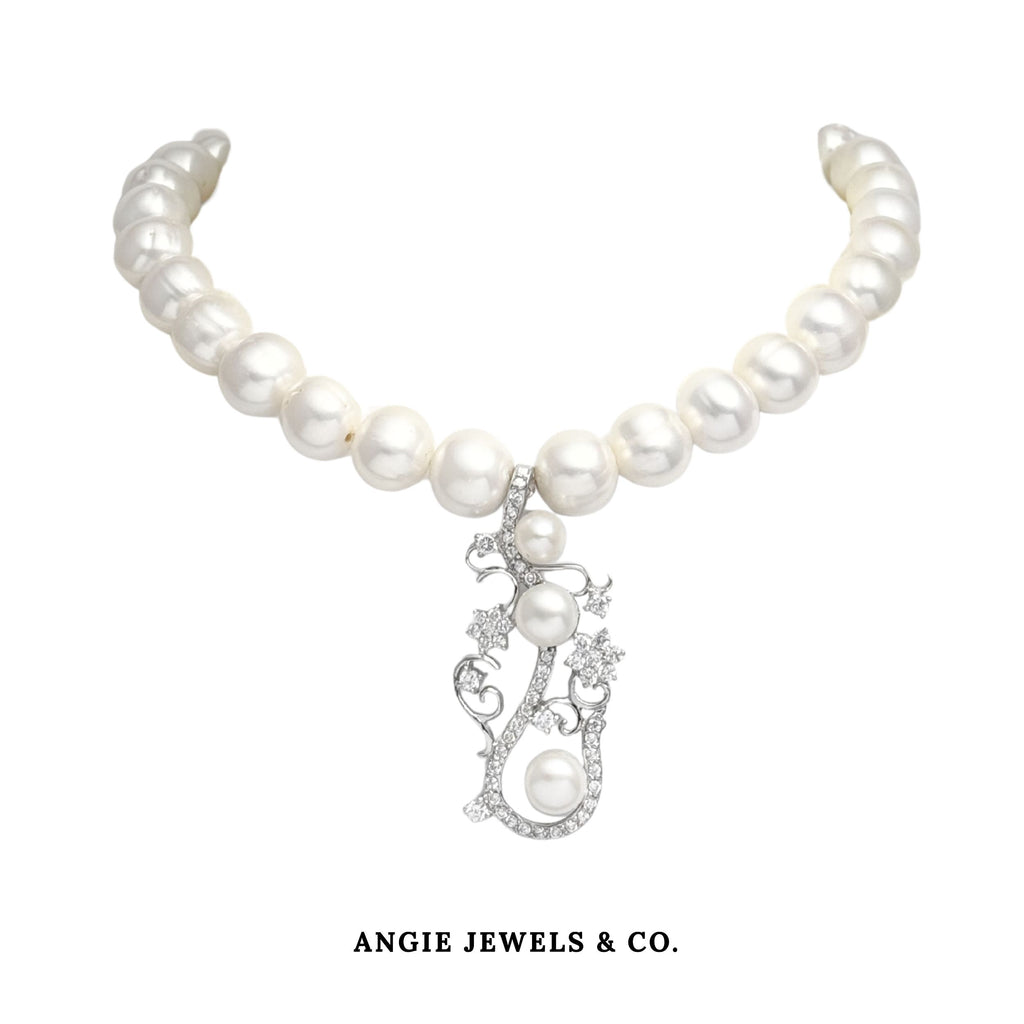 Essenza Necklace