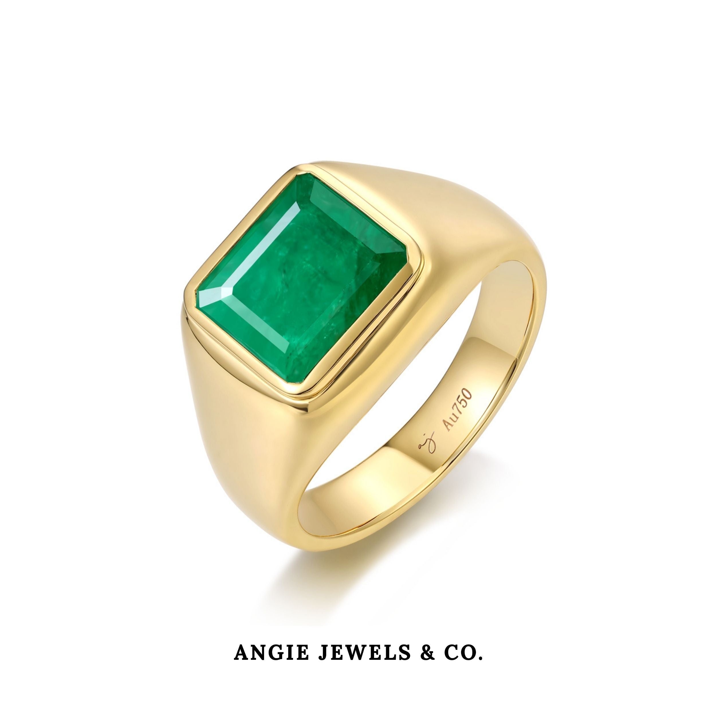 Emerald Ring in 18K Yellow Gold