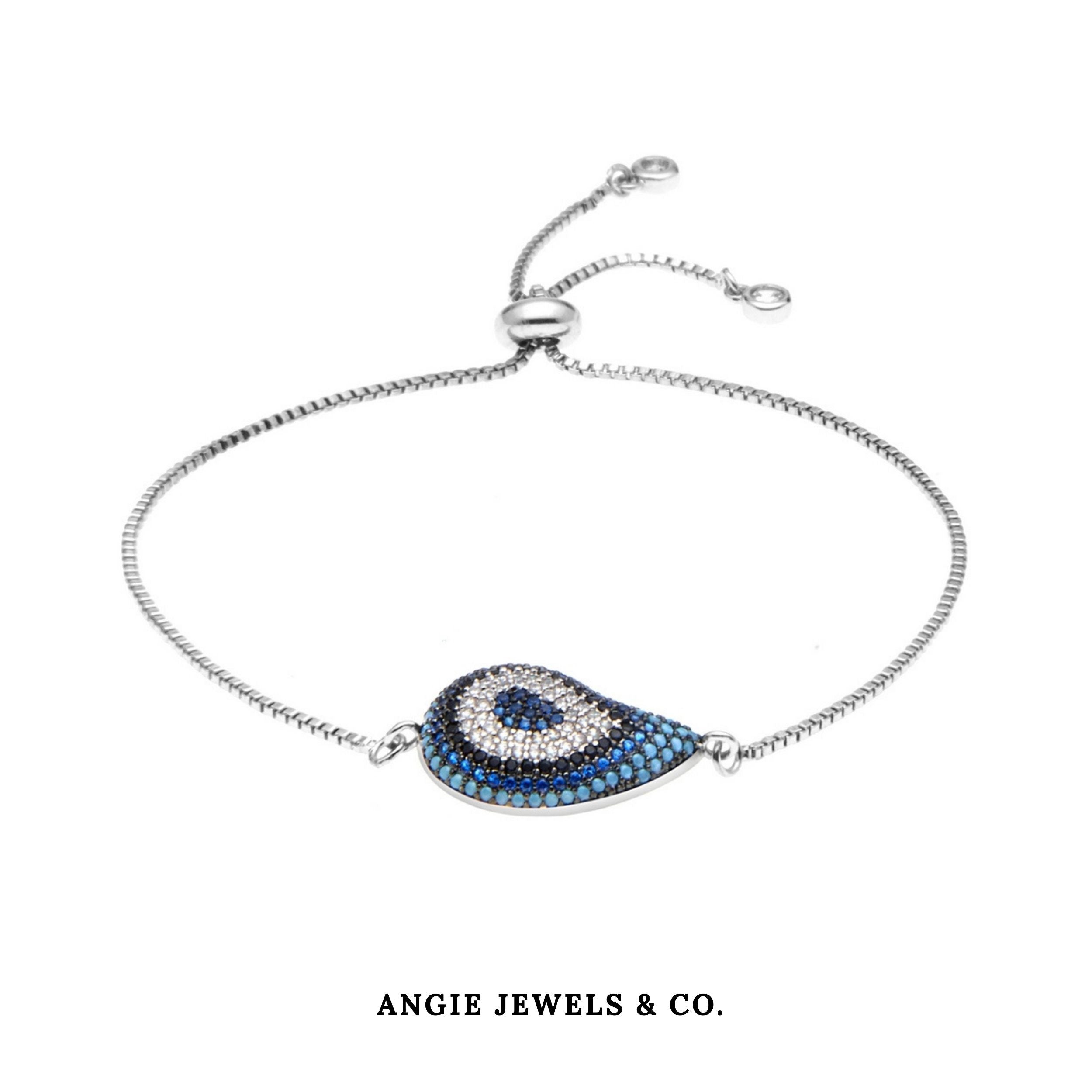 LunaTeardrop Eyes Bracelet