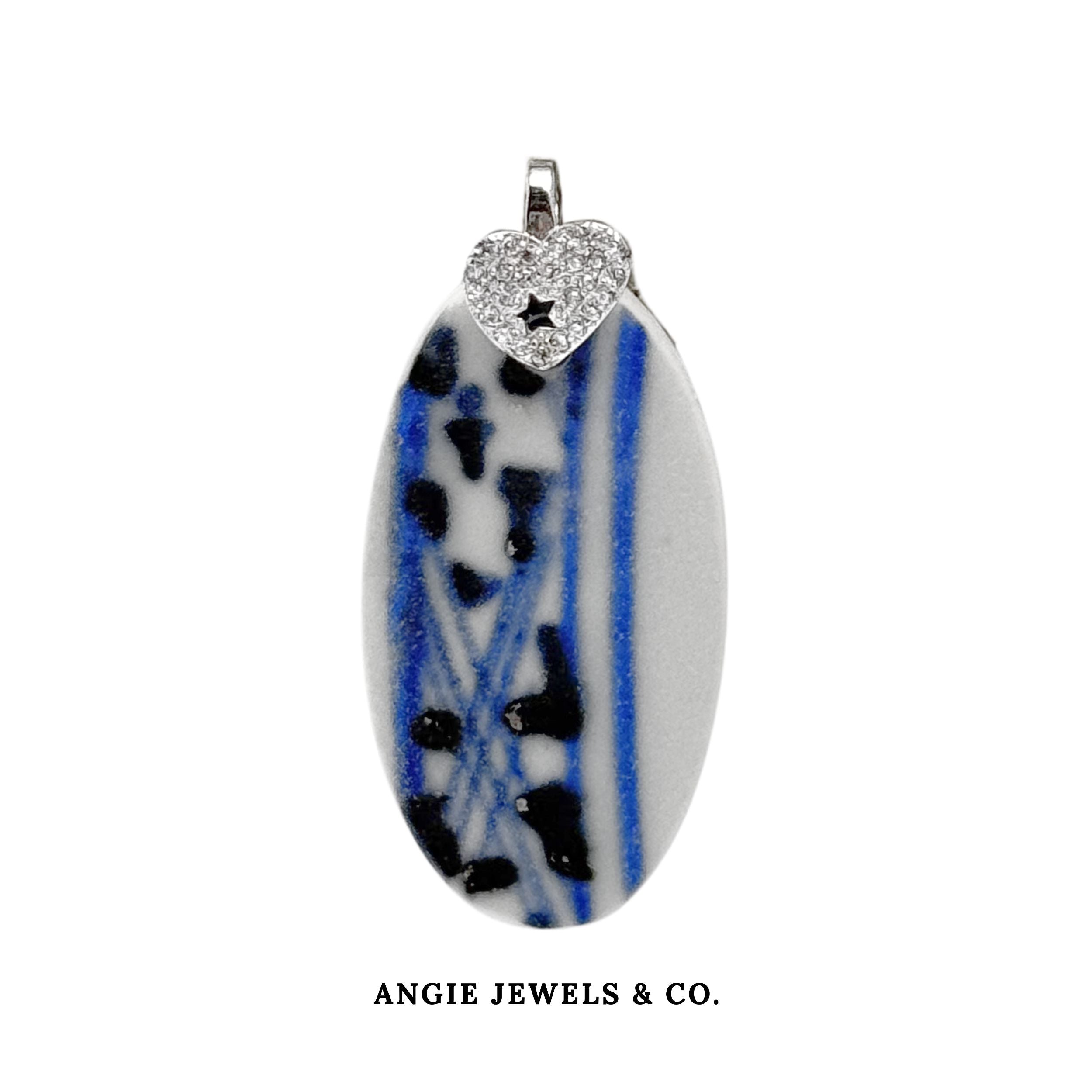 Nilo Pendant Necklace