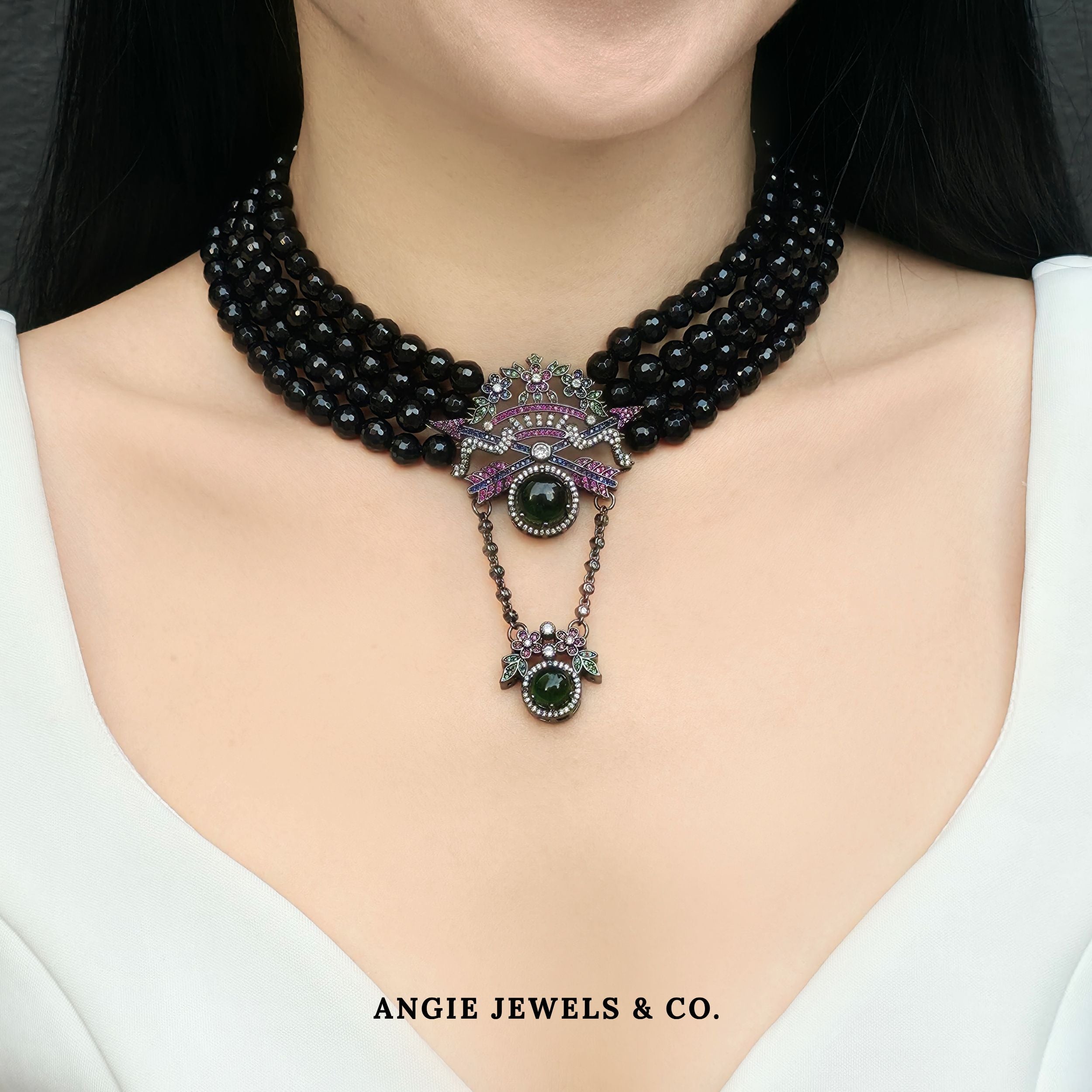 Noira Necklace