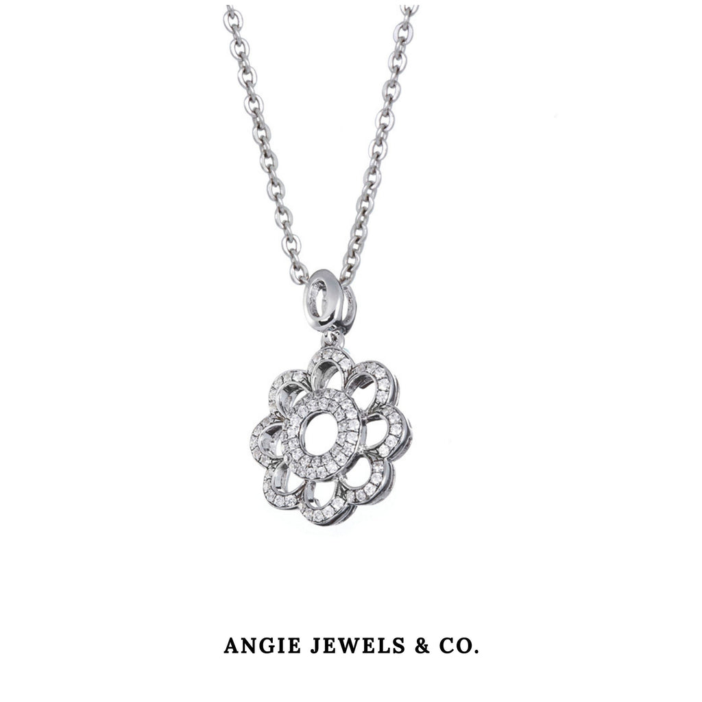 Oriental Effie Pendant Necklace