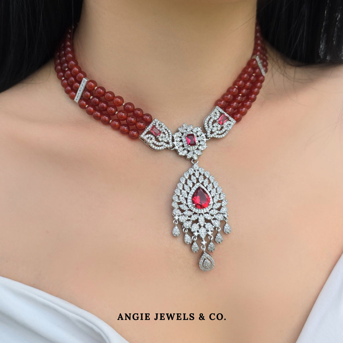 Peacock Red Agate Necklace