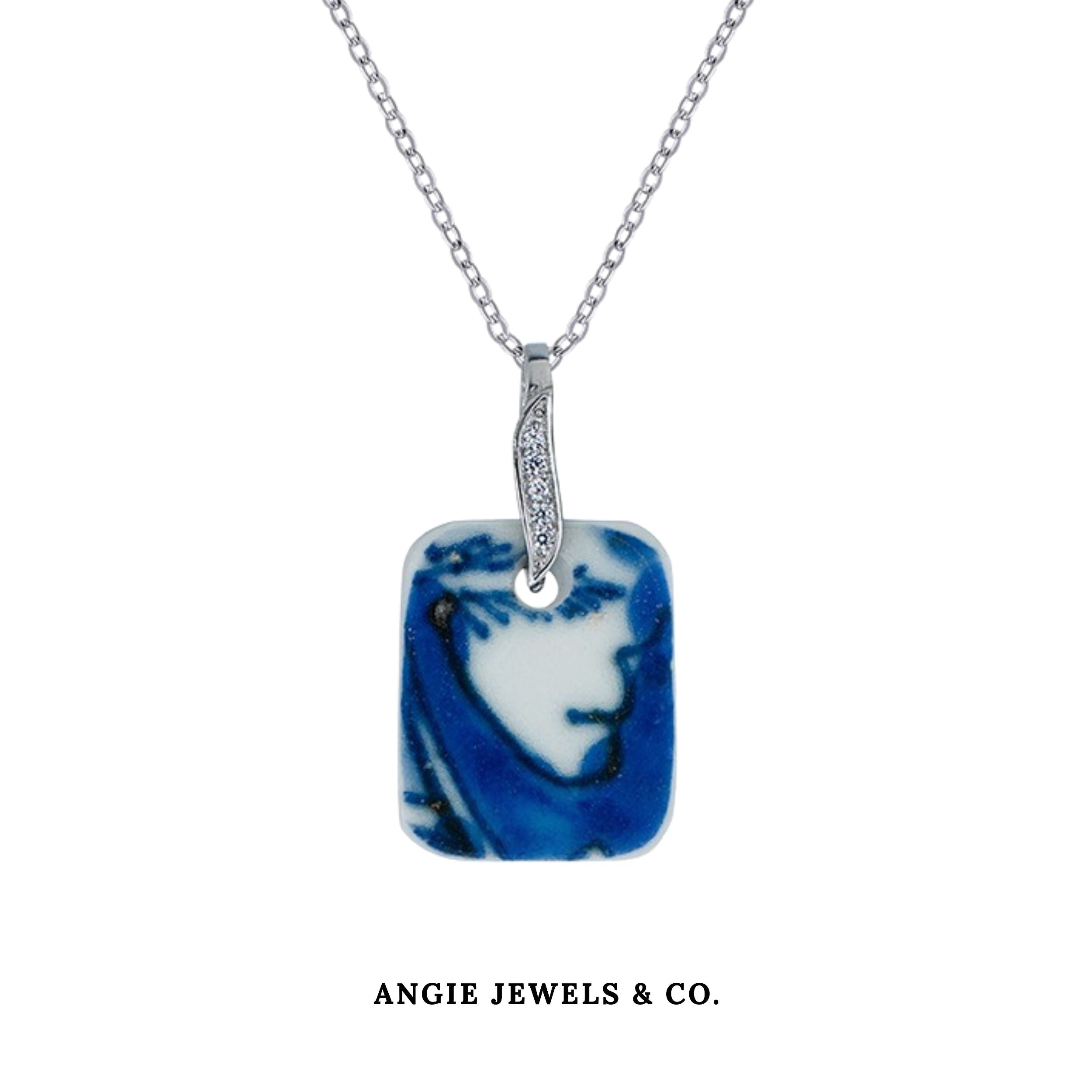 Pomona Pendant Necklace