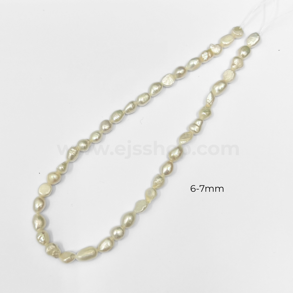 White Rice Flat Freshwater Pearl (Flat Baroque)