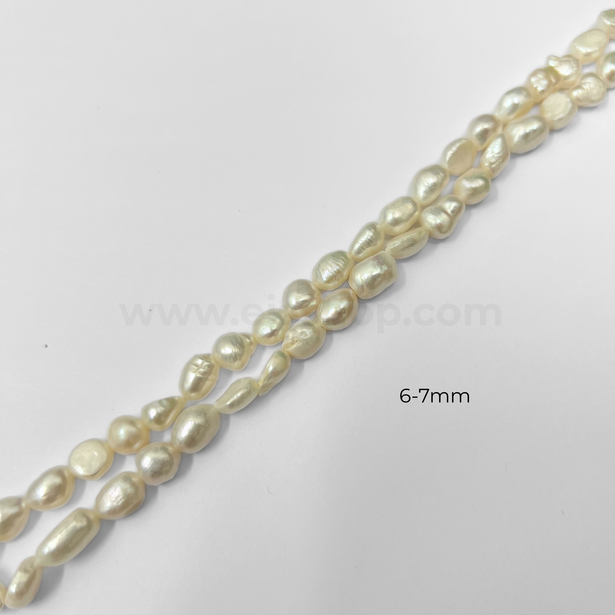 White Rice Flat Freshwater Pearl (Flat Baroque)