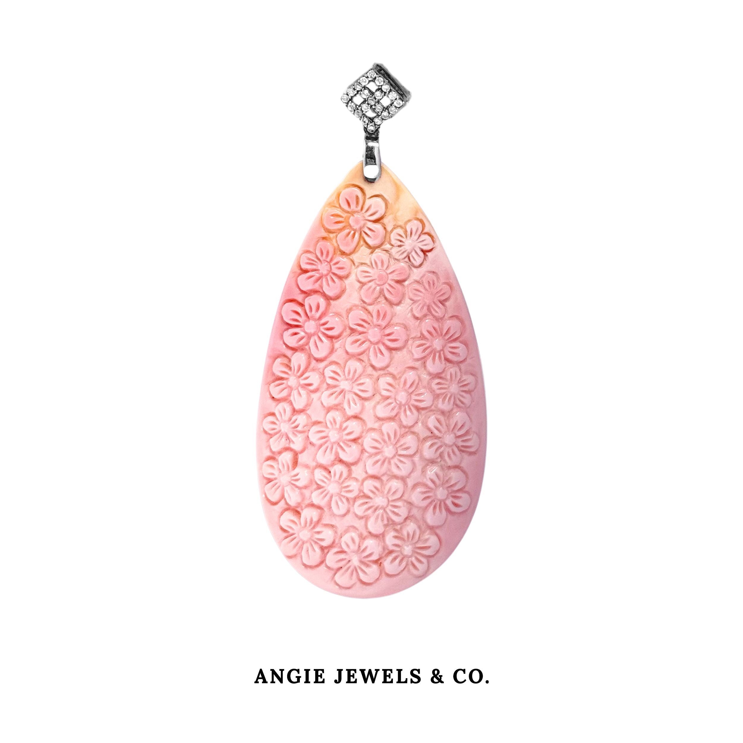 Rosalia Pendant