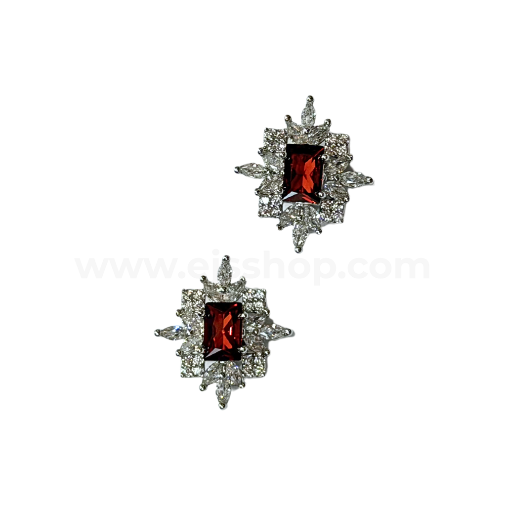 Scarlet Spacer