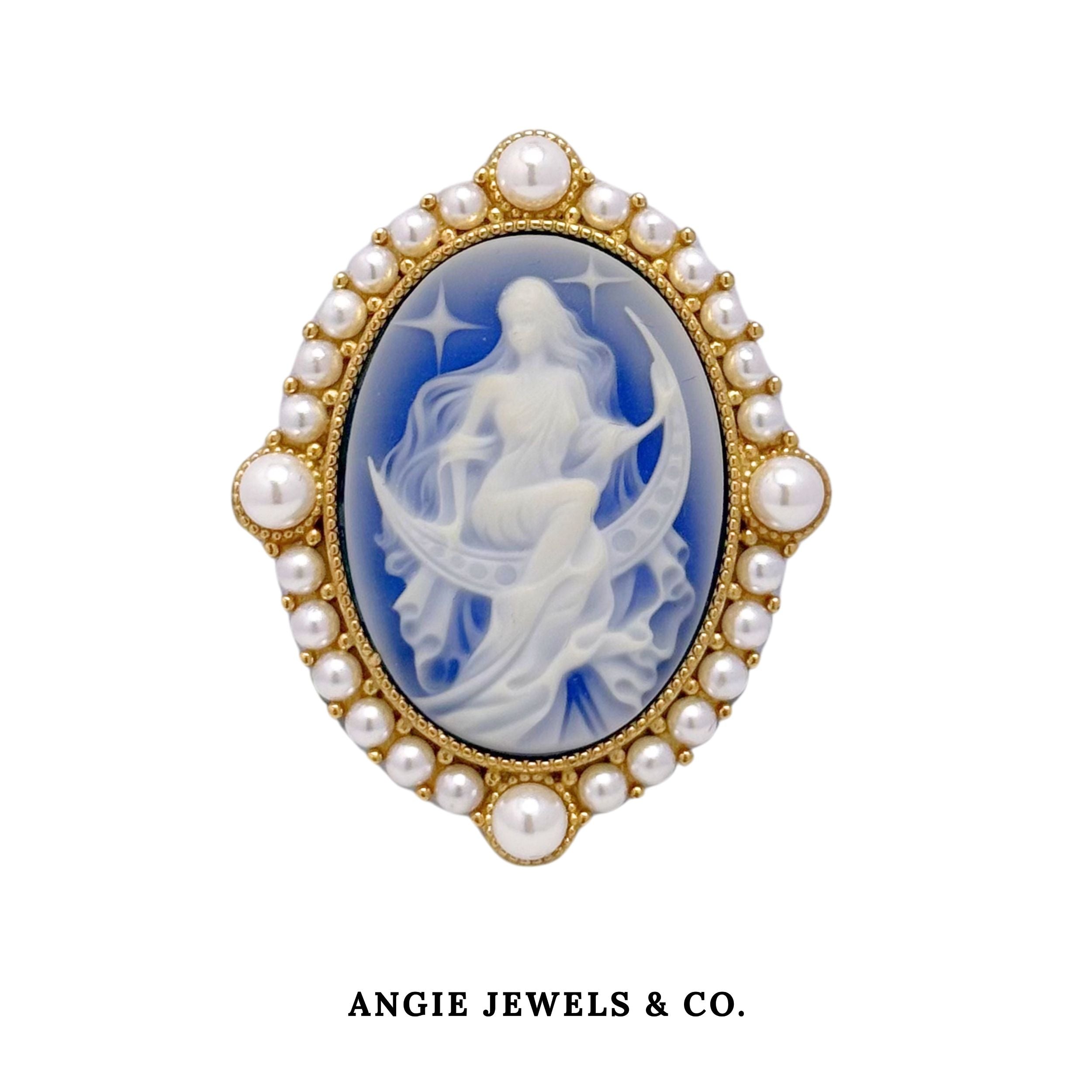 Selene Moon Goddess Cameo in Sterling Silver Brooch