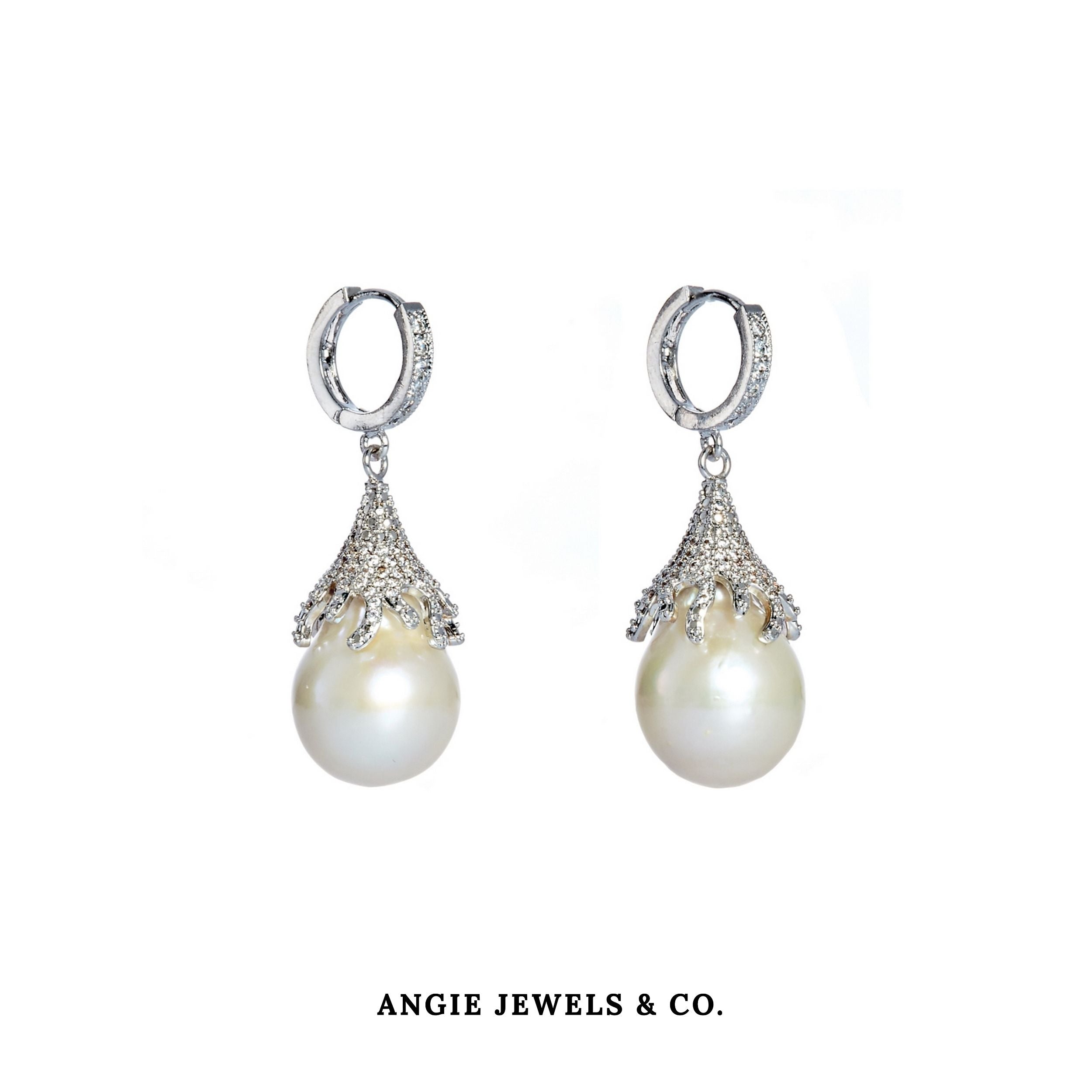 Starfish Baroque Pearl Loop Earrings