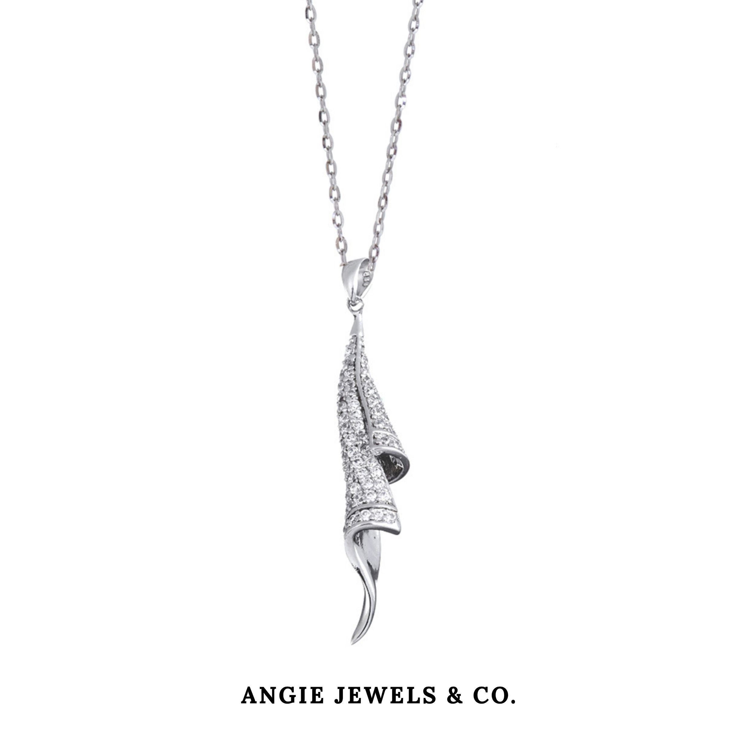 Swirl Cubid Zorconia Pendant Necklace