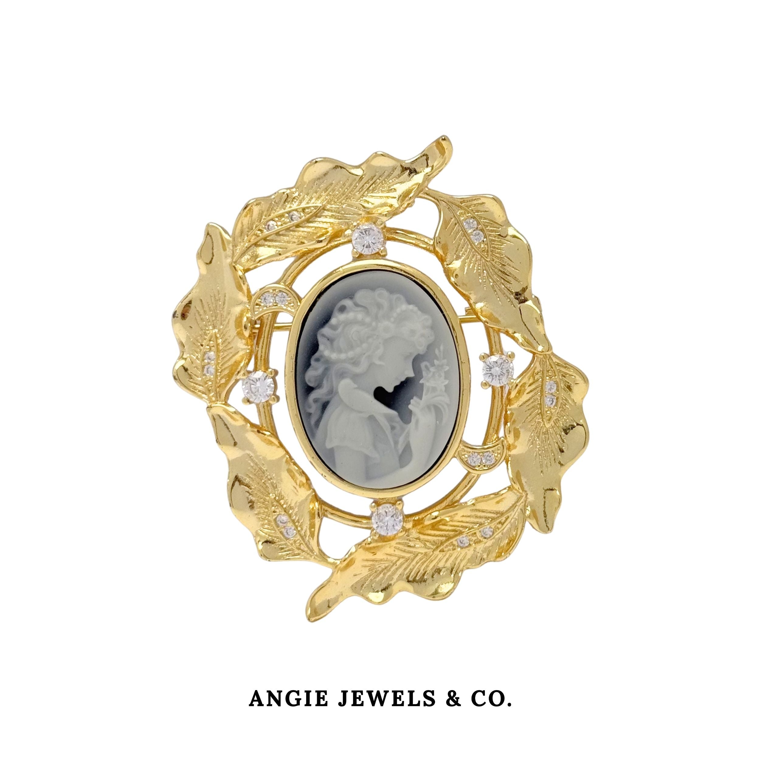 Victoria Cameo Brooch RM390