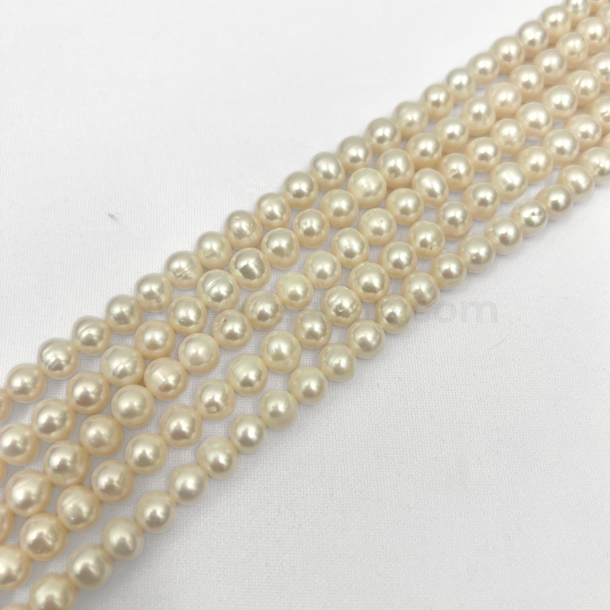 White Round 8mm - 9mm Grade A Freshwater Pearls