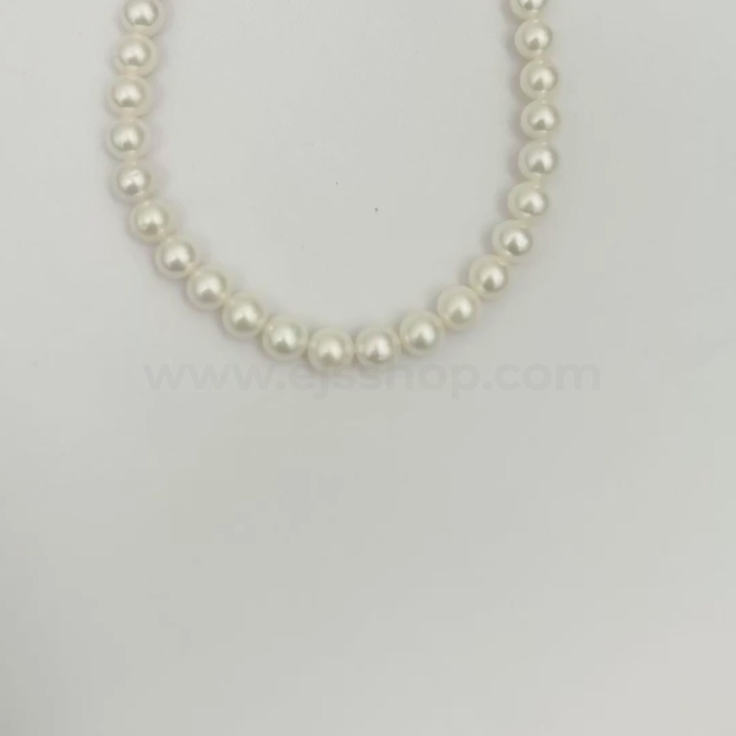 White Round 10mm - 11mm Grade AA Freshwater Pearls Near Full Round