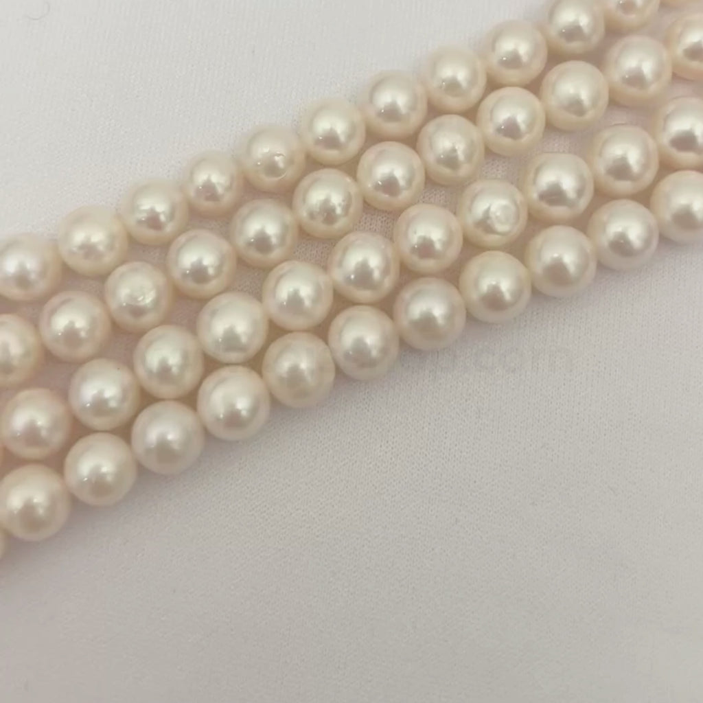 White Round 8mm - 9mm Grade AA Freshwater Pearls - 728